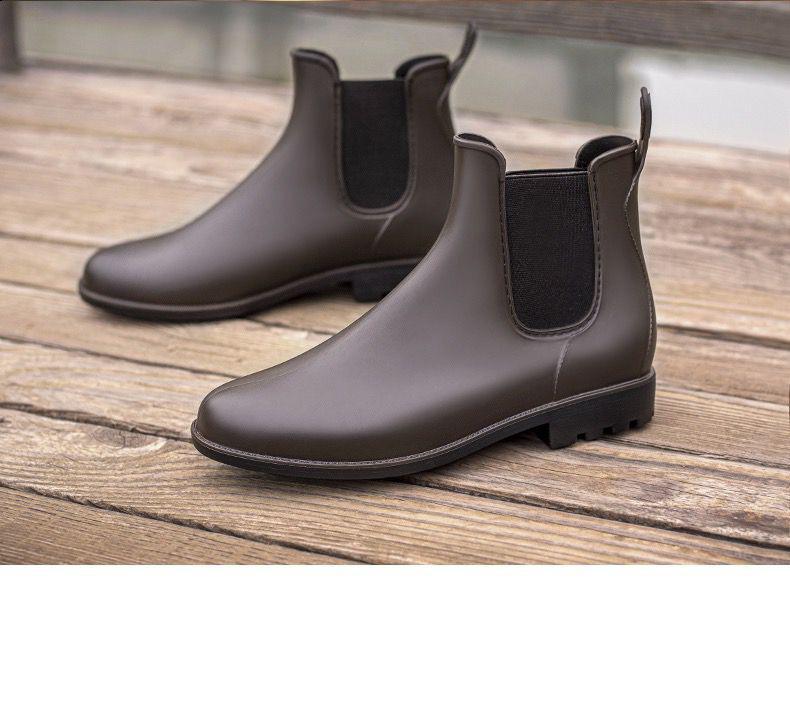CHAUSSURE TOP POUR LA PLUIE